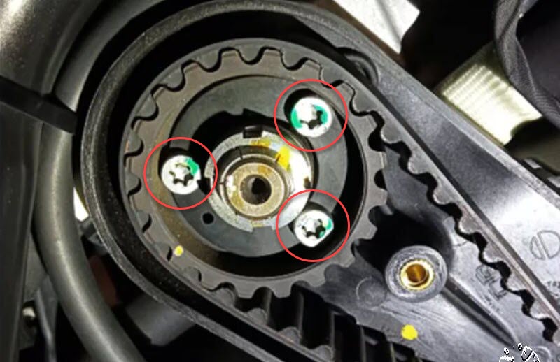 Nockenwellen Riemenräder festziehen Ducati Scrambler 800